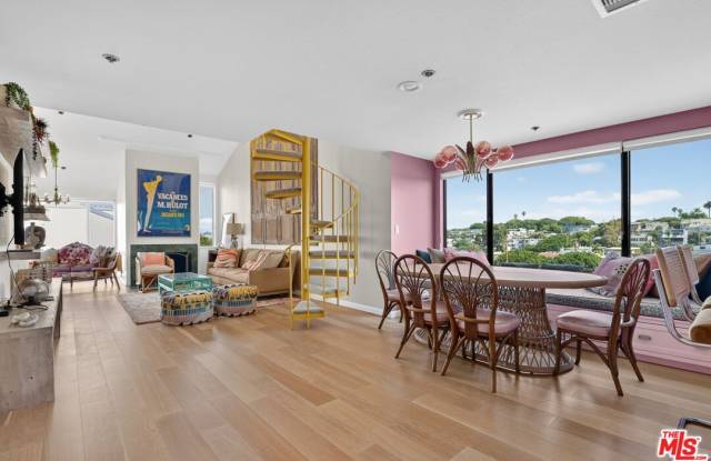 2930 Neilson Way Gallery 1
