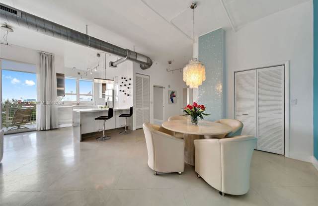 2001 Biscayne Boulevard Gallery 3