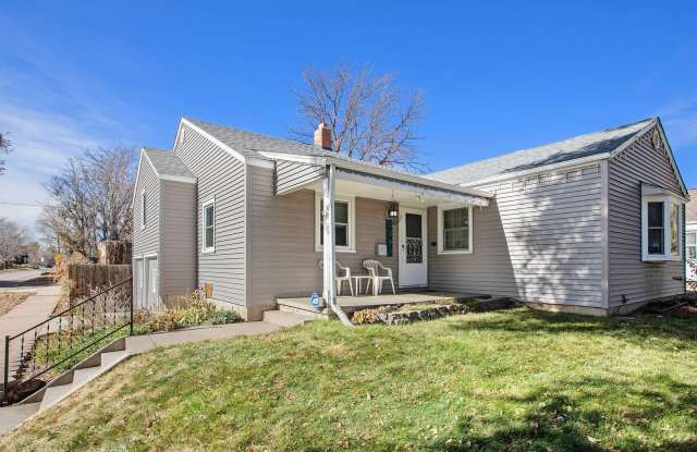 4Bed/2Bath home with newly renovated basement in the coveted University neighborhood photos photos