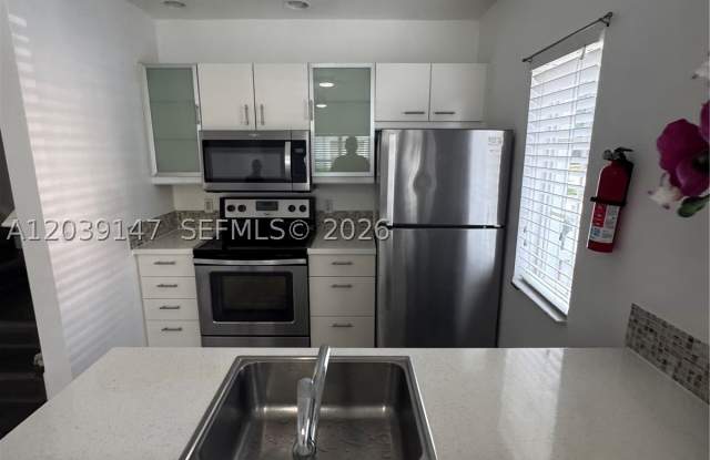 4006 Santa Maria Dr Gallery 4