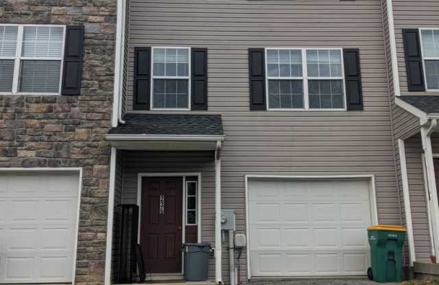 3 Bedroom Townhouse for Rent in Waynesboro! photos photos