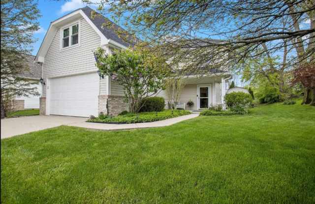 Charming and well-maintained home at 212 Walter St, Carmel, IN 46032 photos photos