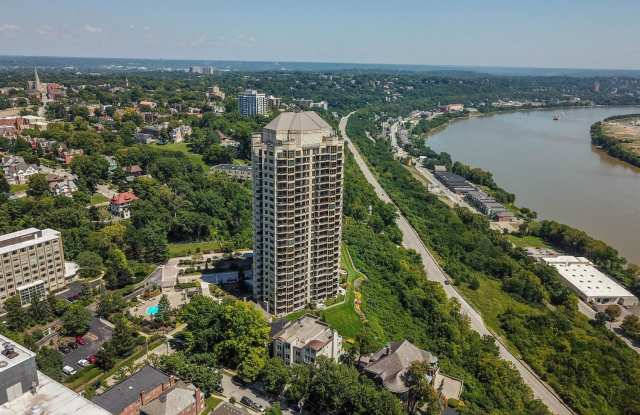 1201 Edgecliff Place - 1201 Edgecliff Point, Cincinnati, OH 45206