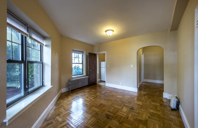 Elmwood Apartments photos photos