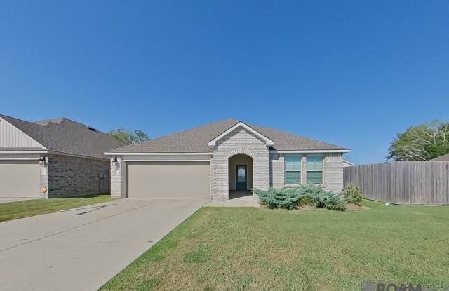 130 Yardley Court - 130 Yardley Ct, Scott, LA 70507