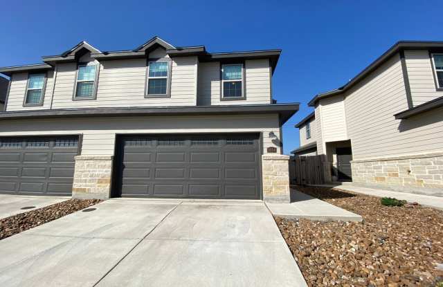 Duplex Off County Line Rd / .4 Mile Kraft Park / Fridge Included /Fenced in Back Yard / NBISD photos photos Duplex Off County Line Rd / .4 Mile Kraft Park / Fridge Included /Fenced in Back Yard / NBISD photos photos