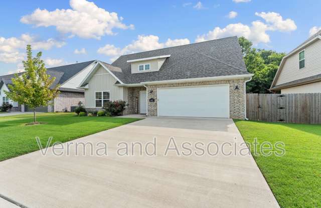 4407 SW Bison St photos photos