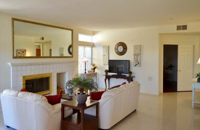 6813 East Canyon Ridge Gallery 3