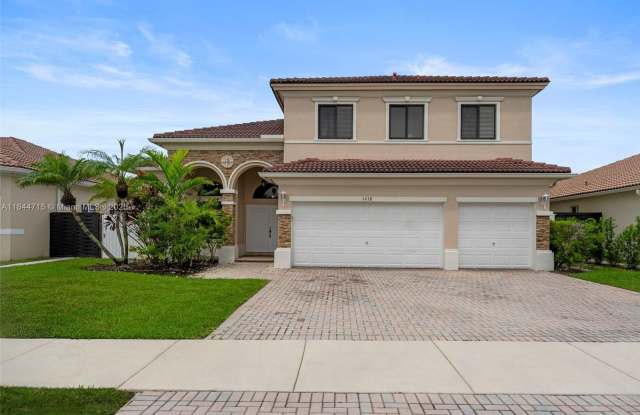 1438 SW 154th Ct photos photos