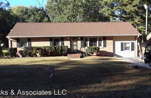 25008 Pinecroft Rd - 25008 Pinecroft Road, Dinwiddie County, VA 23803