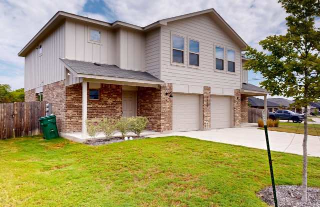 FREE SEPTEMBER RENT + $1,795 A MONTH!!! photos photos