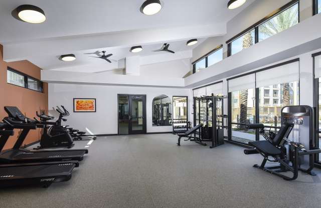Suncrest Vista at Canyon Trails 55+ Apartments Gallery 4
