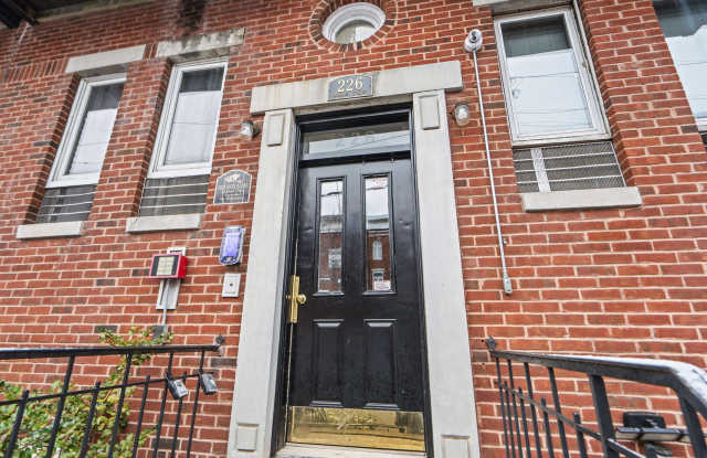 226 MONROE ST photos photos