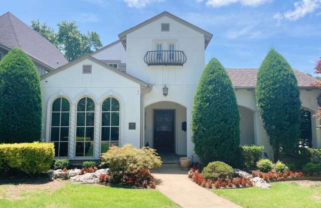 Beautiful 3 Bedroom home in Brookside - 1404 East 34th Street, Tulsa, OK 74105 Beautiful 3 Bedroom home in Brookside - 1404 East 34th Street, Tulsa, OK 74105