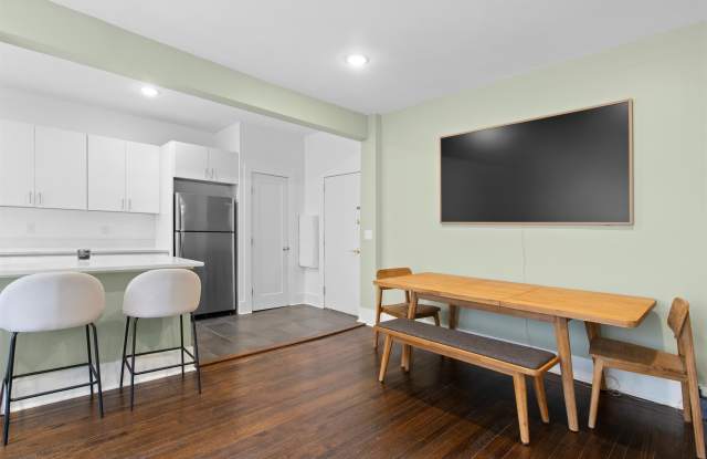 131 KENSINGTON AVE Gallery 3