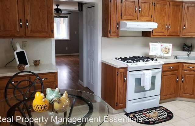 115 Oakway Road Gallery 2