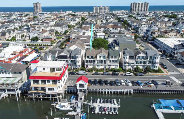 9406 Amherst Ave photos photos