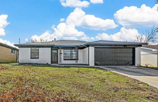 2724 Posey Drive Gallery 2