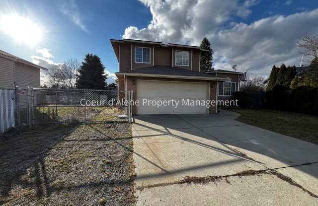 3 bed house in Hayden at end of Cul-de-Sac! - 10951 North Krest Court, Hayden, ID 83835