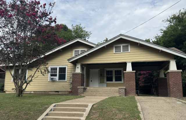 204 Kentucky Street Gallery 1