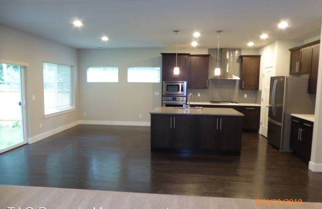 14 176th Pl SE Gallery 4