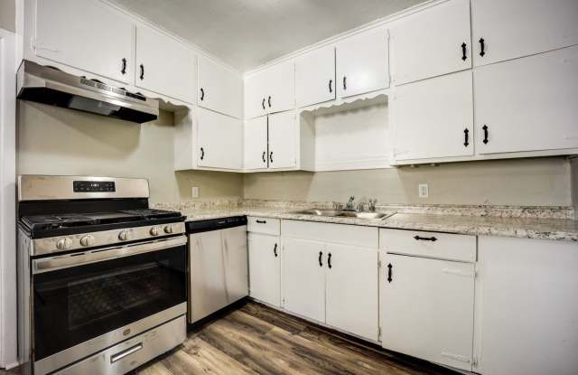 SF-067-1216 & 1218 North 35th Street Duplex photos photos