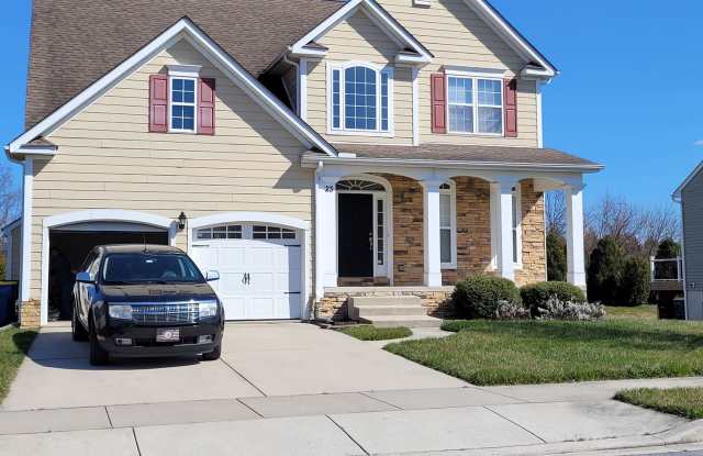 Lovely 4 bedroom, 2.5 bath available 10/30/26 photos photos