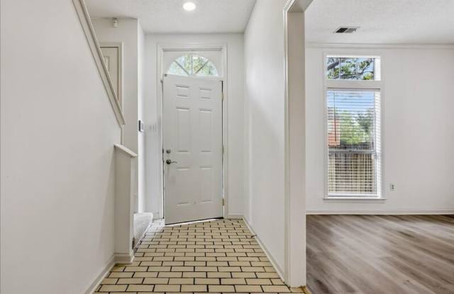 1694 Belvedere Court Gallery 3