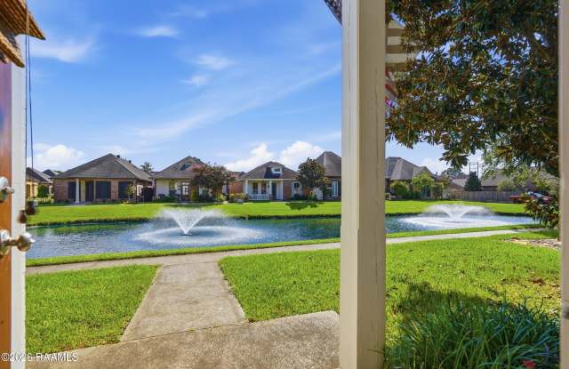 406 Harbor Bend Boulevard Gallery 2
