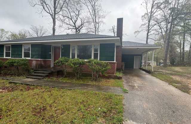 New Rental off John B White Senior Blvd. - 142 Overbrook Circle, Spartanburg, SC 29306