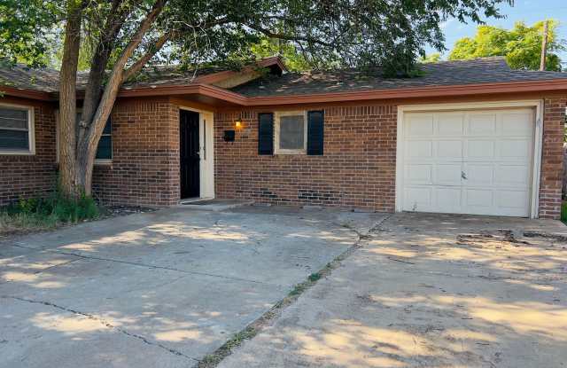 Lock in Today’s Rent for 2 Full Years! Affordable 3-Bedroom in the Heart of Lubbock’s Medical District! photos photos
