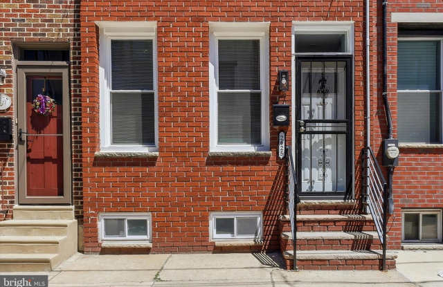 2625 MANTON Street photos photos