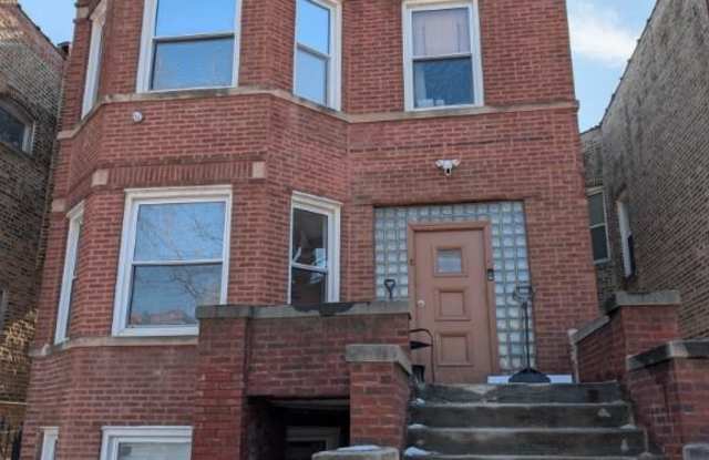 2023 West Oakdale Avenue photos photos