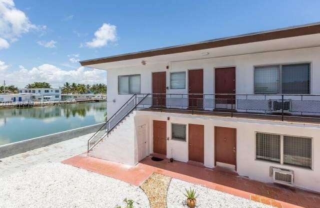 8260 Byron Ave photos photos