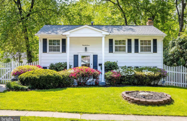 4111 HEMINGWAY Drive photos photos