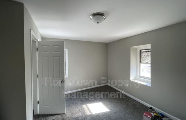 663 East Market Street photos photos