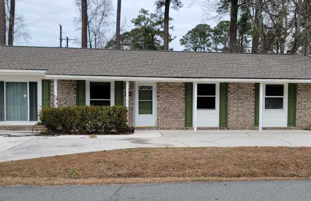 318 West Whatley Street photos photos