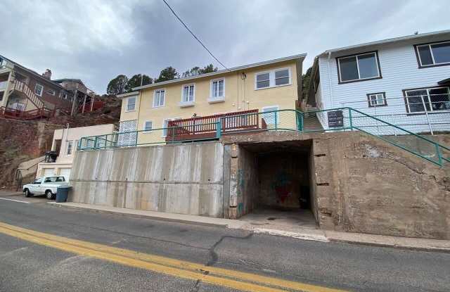 715 Clark Street photos photos