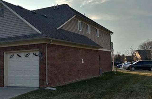 14273 Shadywood Drive photos photos