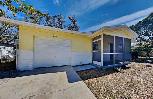 2131 22nd Way SW - 2131 22nd Way Southwest, Ridgecrest, FL 33774