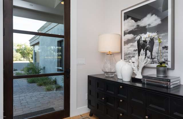 8326 E LA SENDA Drive Gallery 2