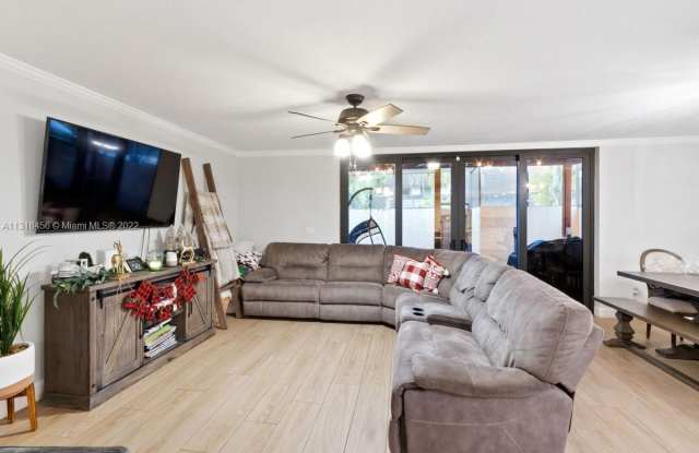 9059 SW 133rd Ct Gallery 3