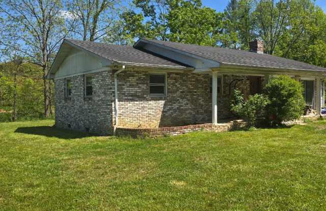 481 Charlie Brown Rd photos photos