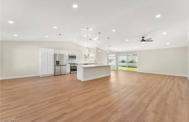 6105 Sadler Drive Gallery 3