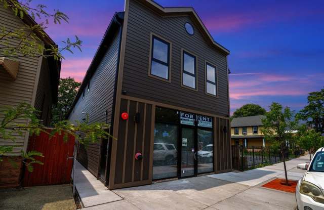 13426 Olde Western Avenue photos photos