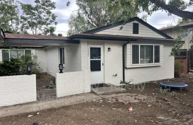 4425 Comanche Gallery 1