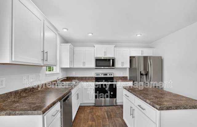 5109 Black Forest Dr Gallery 3