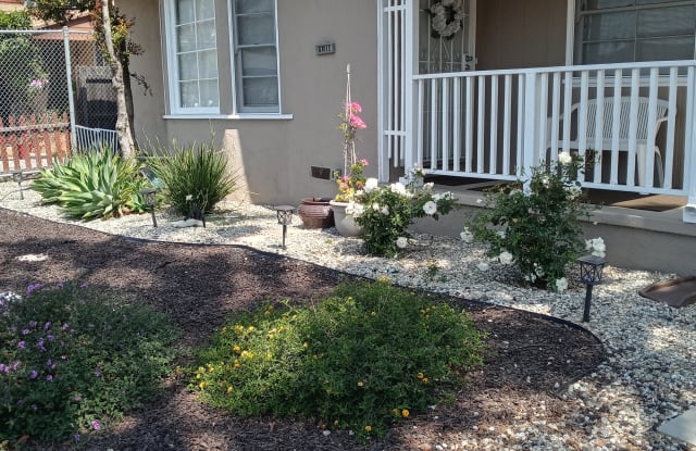 6011 Dauphin Street - 6011 Dauphin Avenue, Los Angeles, CA 90034