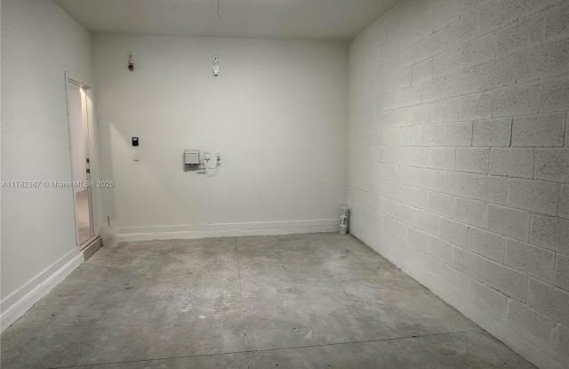 822 Southwest 11th Terrace Gallery 4