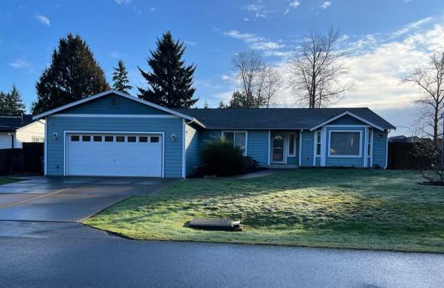 Exceptional 2200 sq ft Three Bedroom 2 Bath Rambler in Fed Way - with A/C photos photos